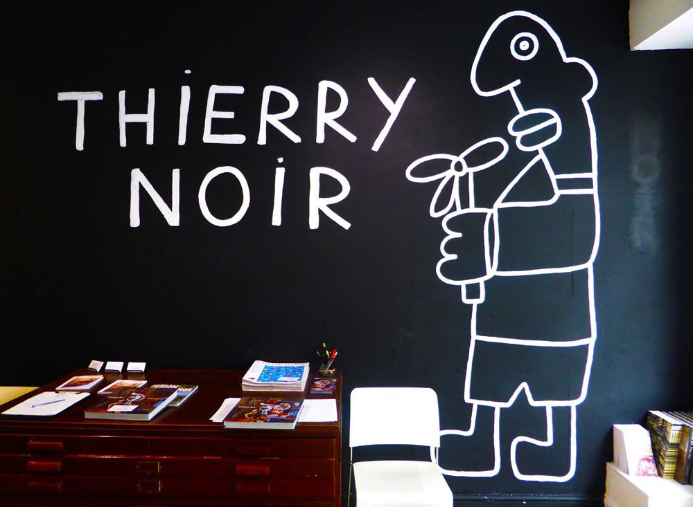 Retrospective of Thierry Noir, Pioneer of the Berlin Wall Illegal Painting